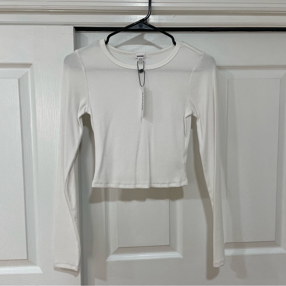 Garage White Top